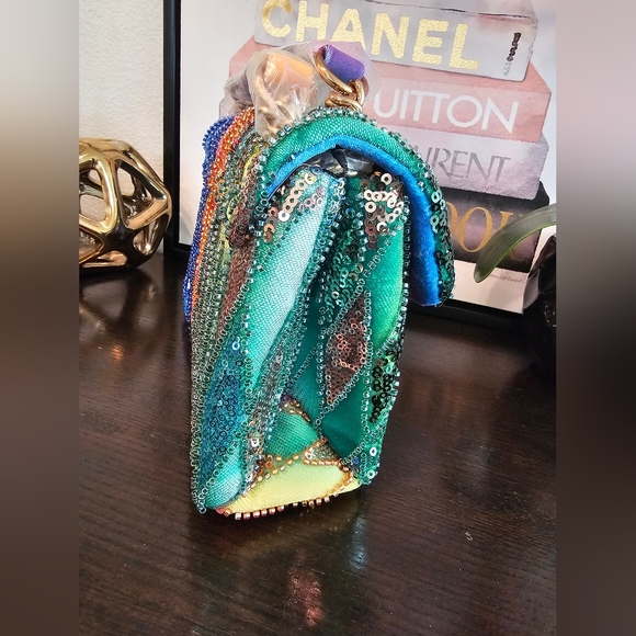 Kurt Geiger Medium Kensington Bag. - Picture 9 of 11